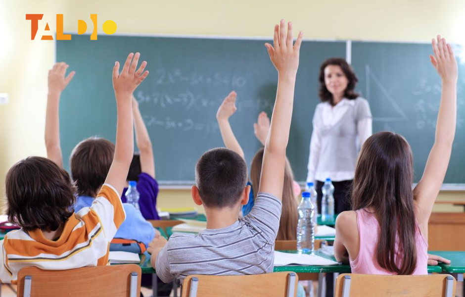 Pelatihan AI untuk guru